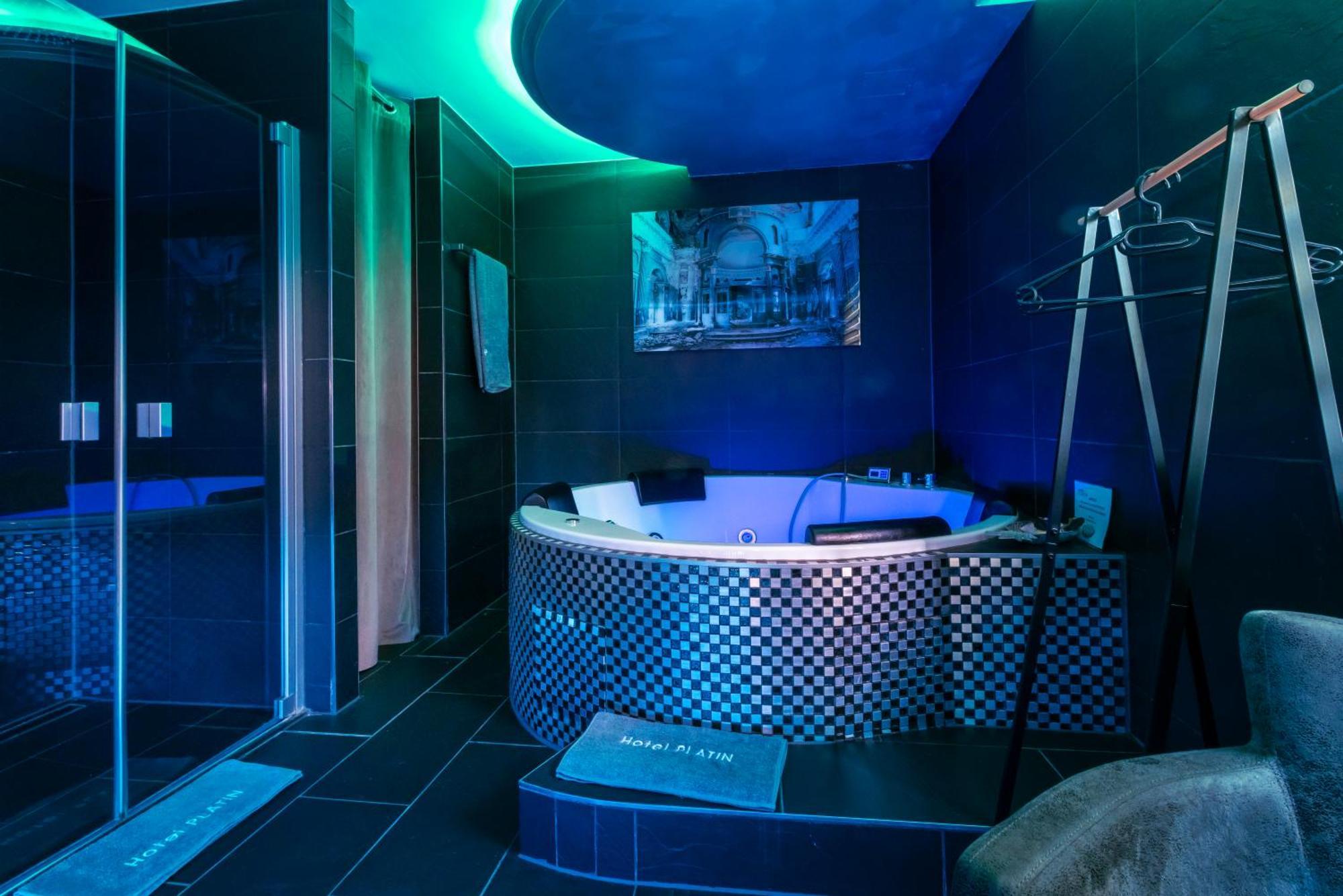 Hotel Platin เรเกนส์บวร์ก ภายนอก รูปภาพ